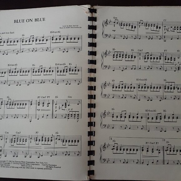 Intermediate Piano Songs of Bacharach and David Vintage Piano Music Book - Picture 4 of 5